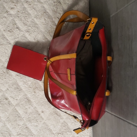 Heys Sling handbag - Picture 5 of 5